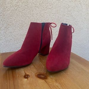 Red Bow Booties
